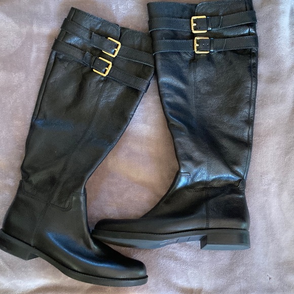 Franco Sarto Shoes - NWOT⭐️ FRANCO SARTO💫 Black Leather Knee High Zipper Boot